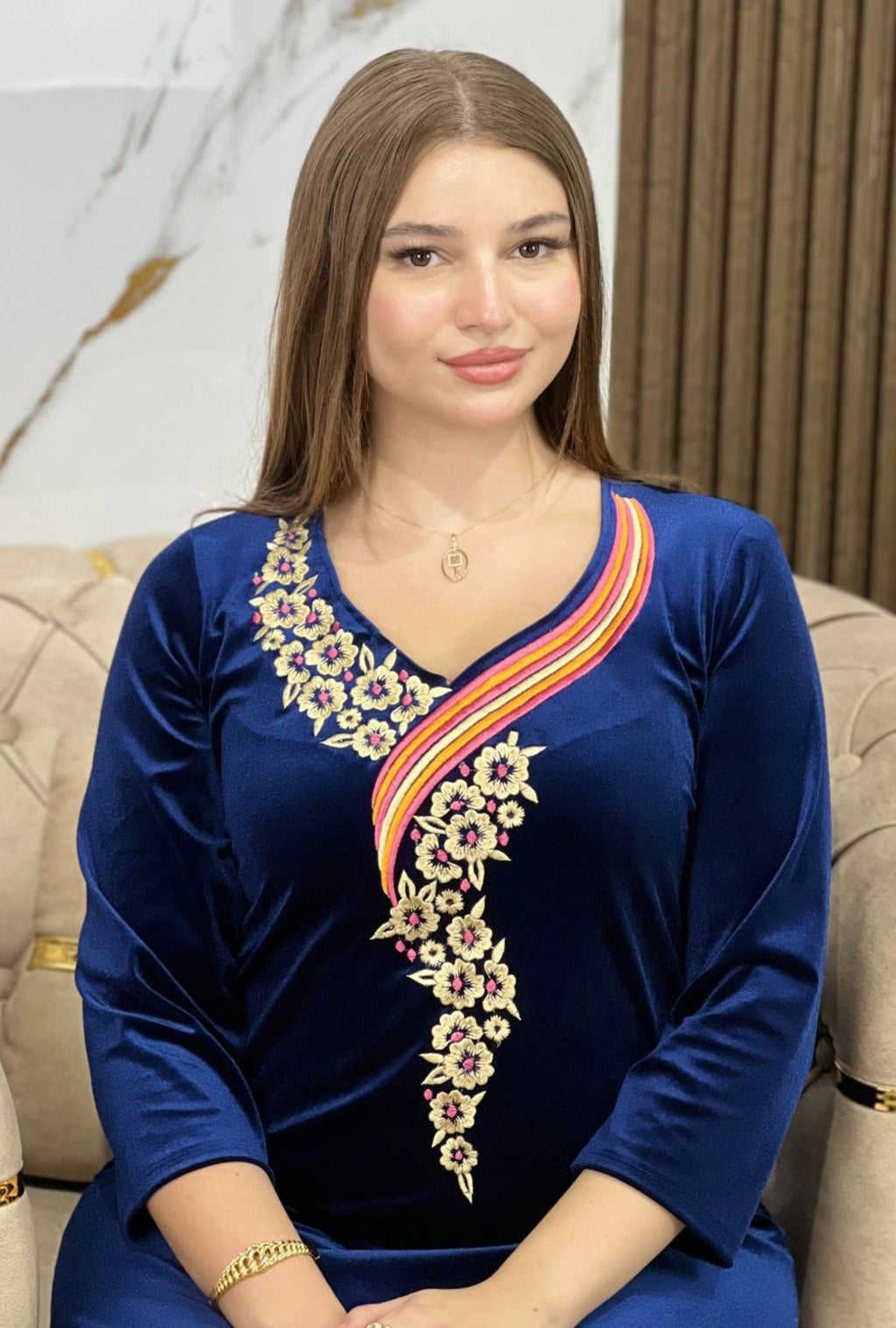 Model Zina - Flora -